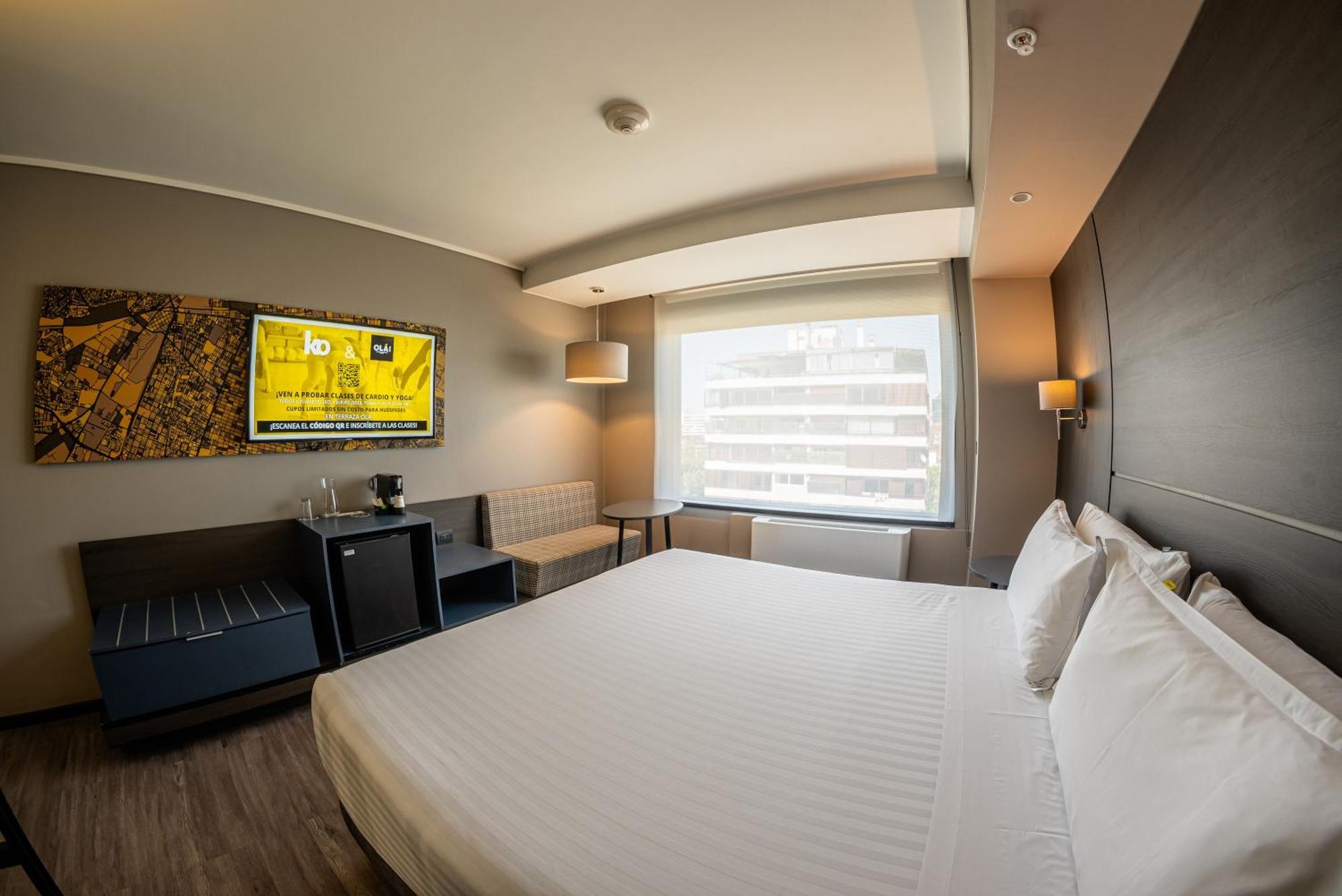 Ola Santiago Providencia, Tapestry Collection By Hilton Hotel Exterior photo
